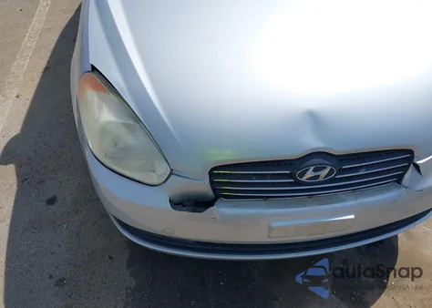 2007 Hyundai Accent Gls z USA, uszkodzony, nr VIN KMHCN46C67U086386